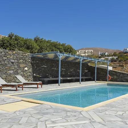 Stunning In Ampela, Syros Tatil Evi *
