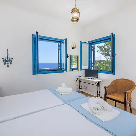 Stunning In Ampela, Syros