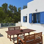Stunning In Ampela, Syros Mégas Yialós-Nítes