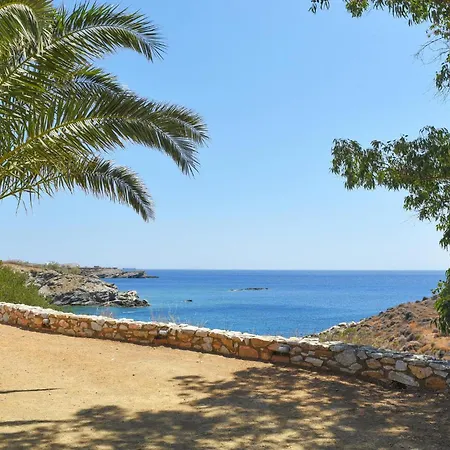 Stunning In Ampela, Syros Mégas Yialós-Nítes