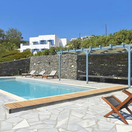 펜션 Stunning In Ampela, Syros *